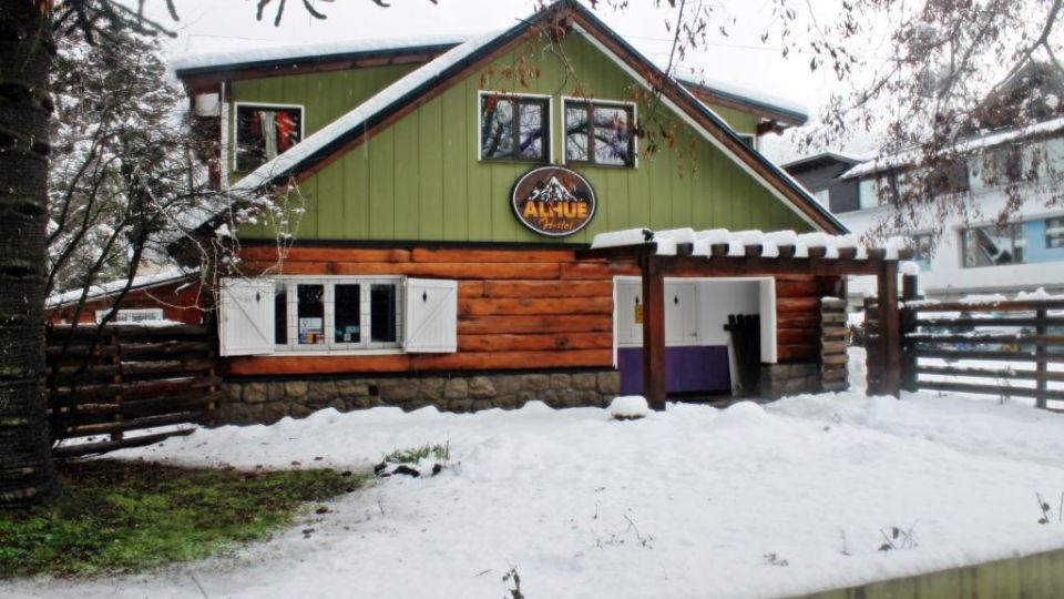 Alhue Patagonia Hostel
